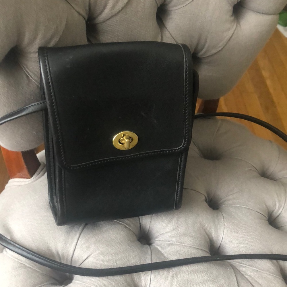 COPY - COACH Vintage Crossbody Bag